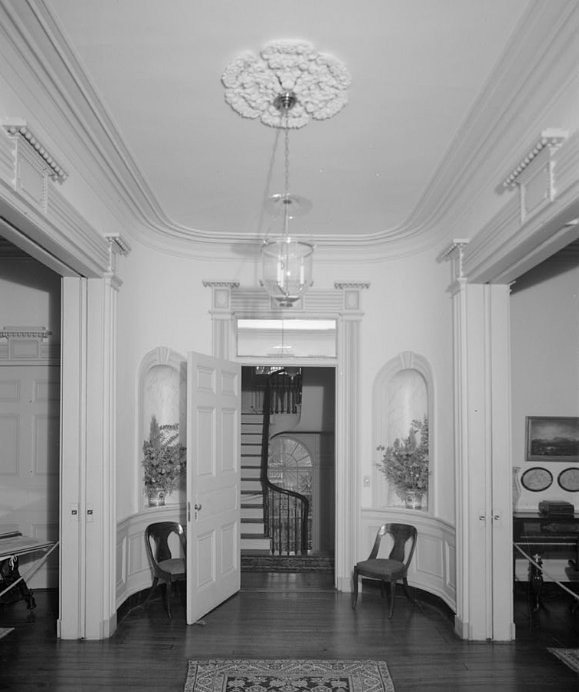 Alston House first floor south hall looking north Doug Coldwell Flickr