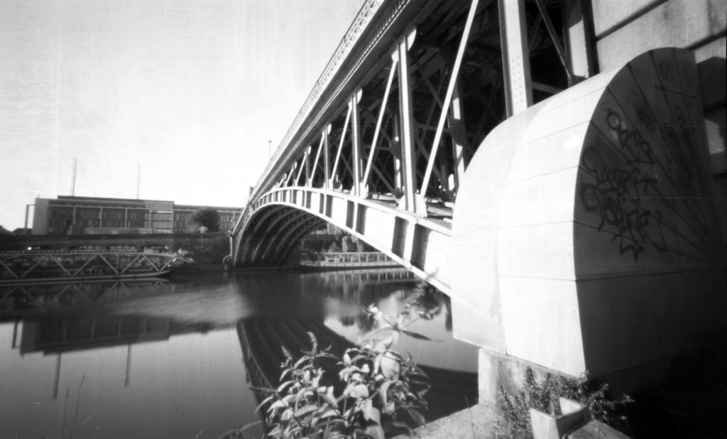 Pont de la Motte Rouge, Nantes Taken with the Holga 120WPC… Flickr
