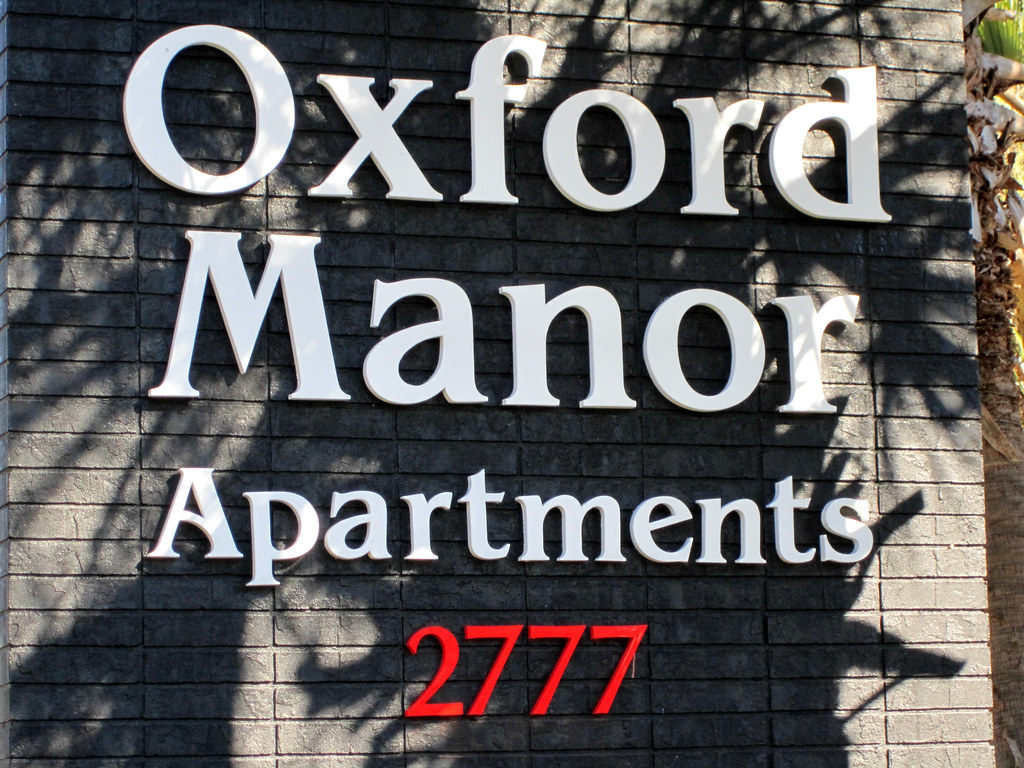 OXFORD MANOR Flickr