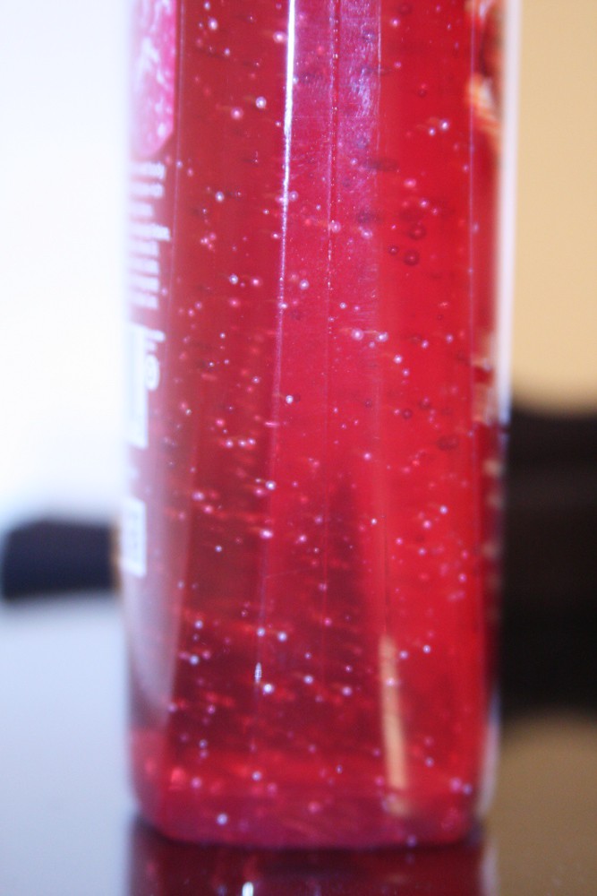 12 January 2011 Moisture beads in body wash. mionnay Flickr