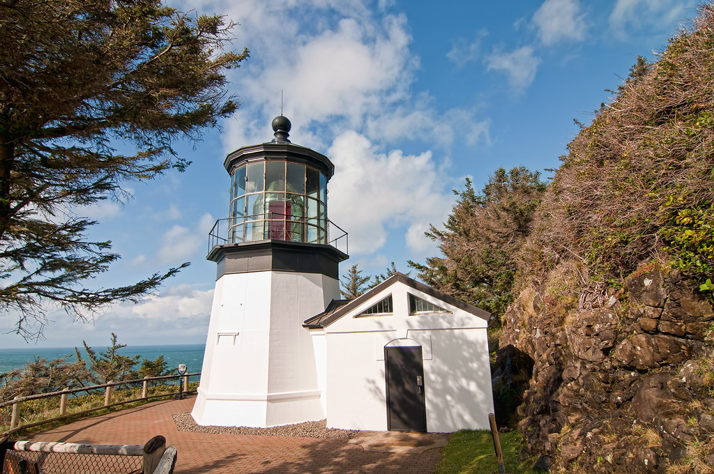 Cape Meares Lighthouse (DSC_2910a) The Cape Meares Lightho… Flickr