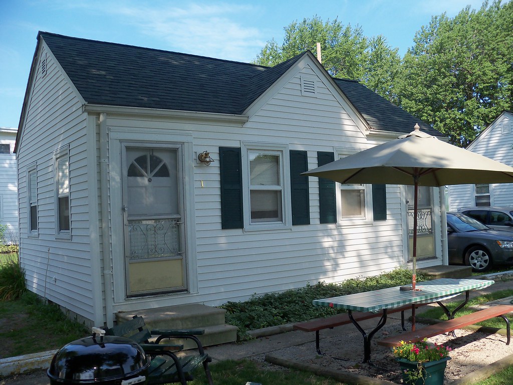 Cottage in Vermilion, Oh This is the cottage we stayed in … Flickr