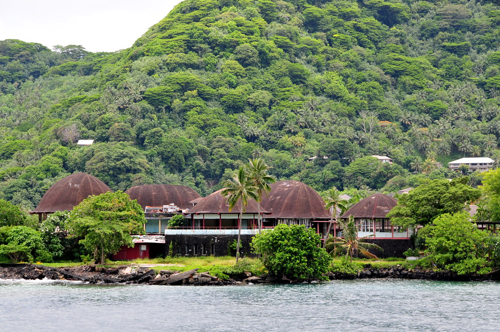 Pago Pago, American Samoa This is the wreckage of the Rain… Flickr