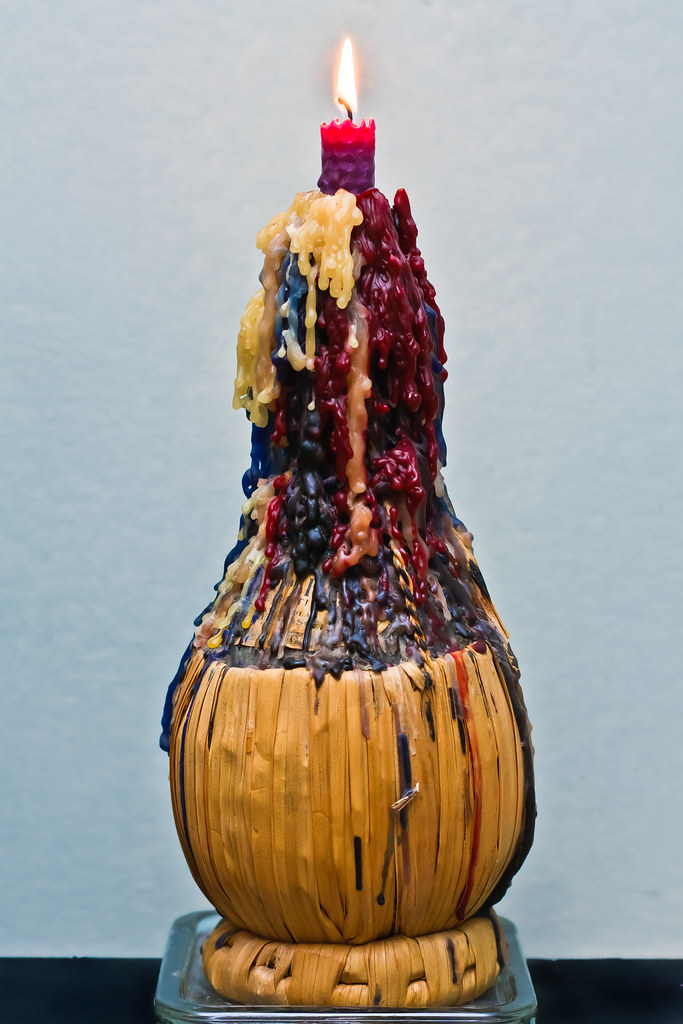 A Proper Chianti Bottle A strawwrapped chianti bottle sim… Flickr