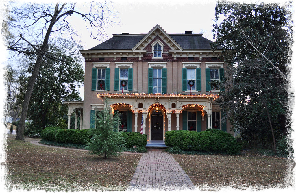 Glover House The Glover House at 81 Whitlock Avenue SW is … Flickr