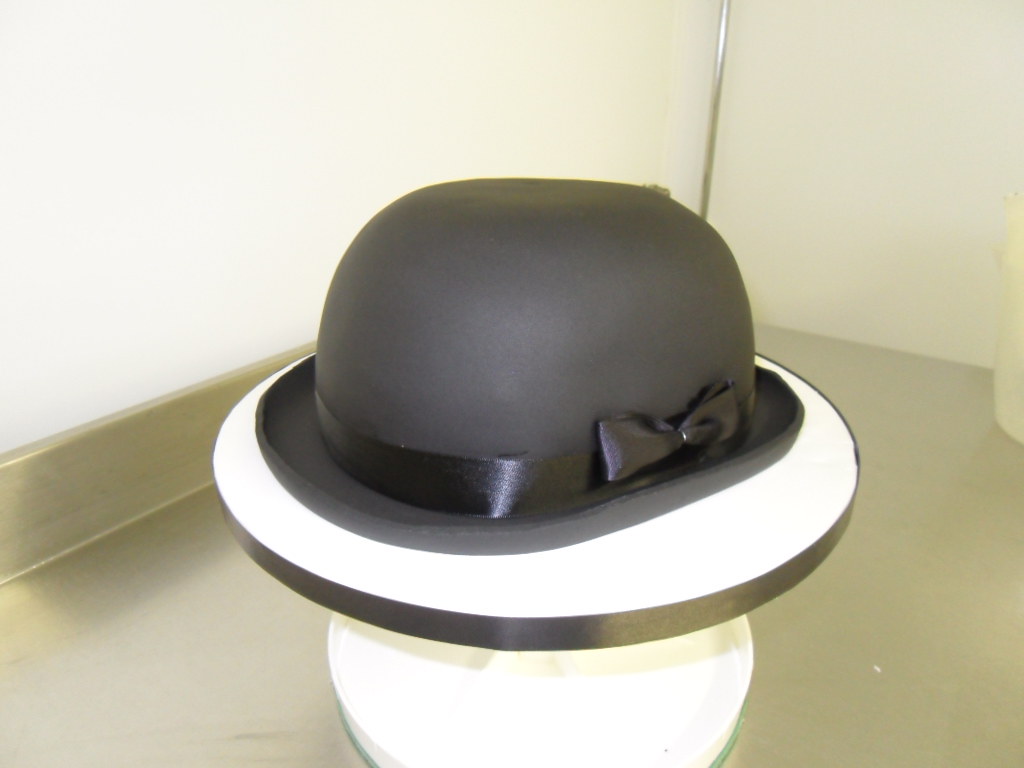 Bowler hat Cake Bowler hat cake Pathhead Bakery New Cumnock 01290