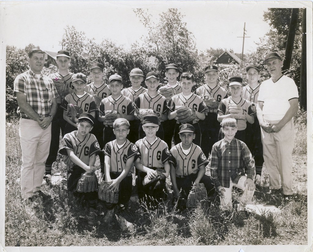 1966 Pee Wee Baseball This was taken at the beginning at m… Flickr