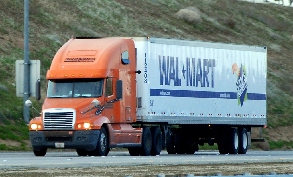 SCHNEIDER NATIONAL (WALMART) FREIGHTLINER BIG RIG TRUCK (18 WHEELER