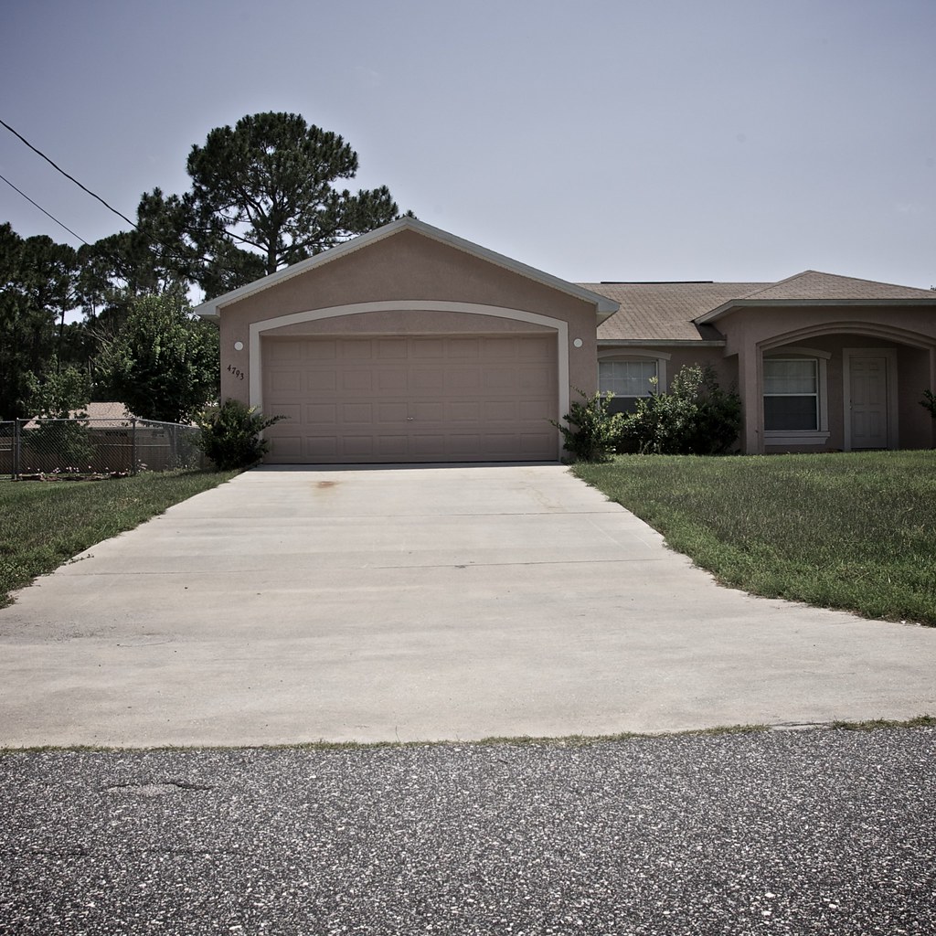 With home foreclosure at a record high in the United Sta… Flickr