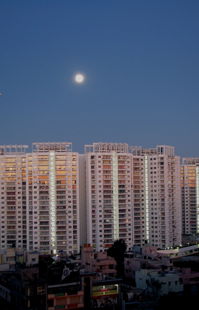 Savadatti Renuka Yallamma Temple, Bannerghatta Main Road, Rainbow