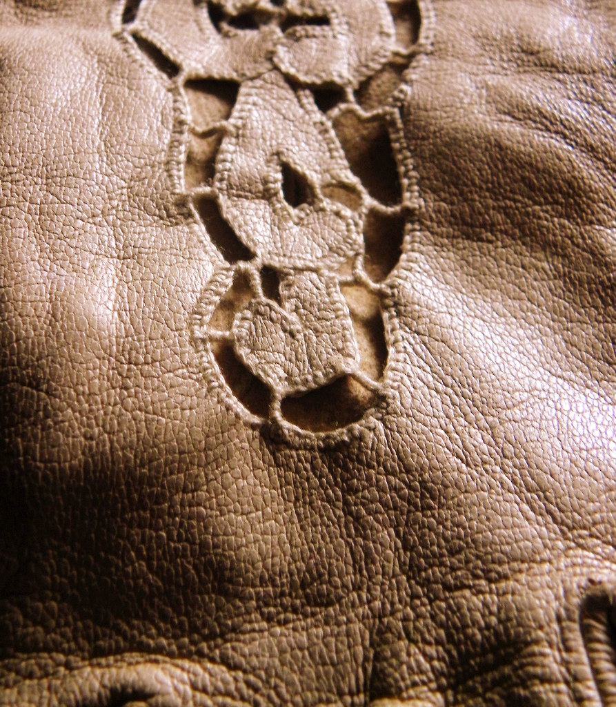 Leather ODC 14 January Fine leather looks like skin, feel… Flickr
