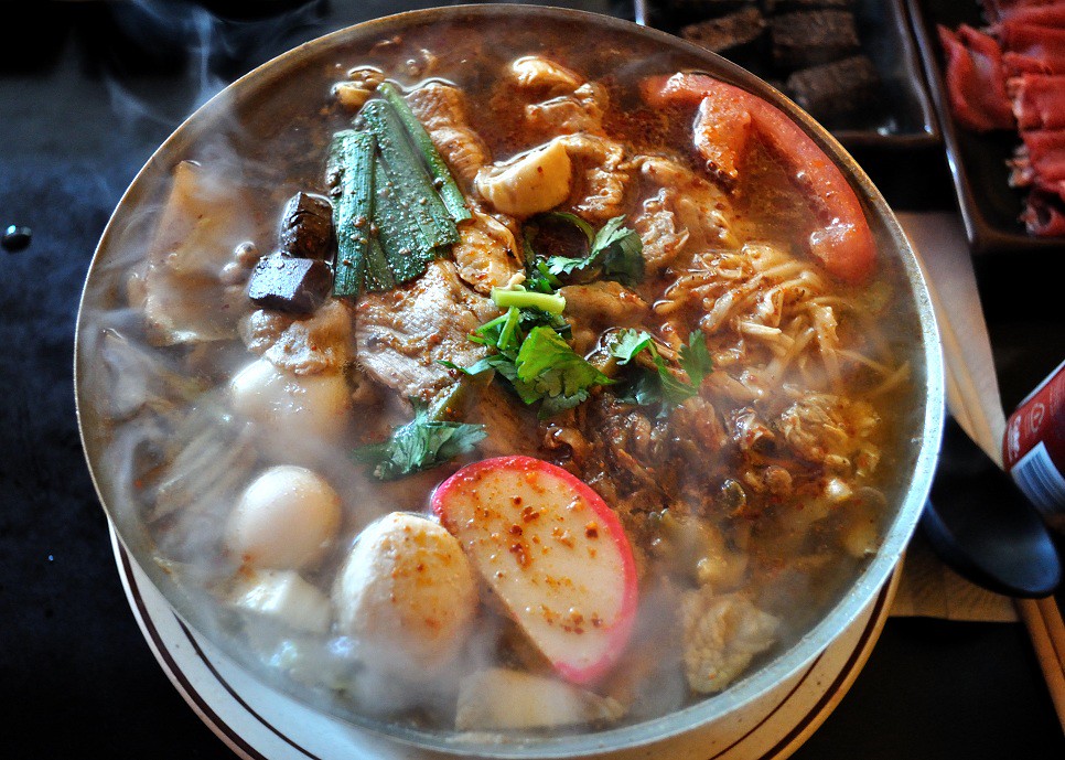 Boiling Point 9 Hot pot (top view) KarinaKatrea Flickr