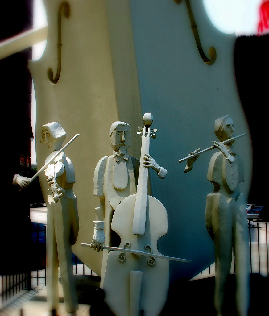 Statuesque Musicians Musician Statues at Lyric Center. Dow… Flickr