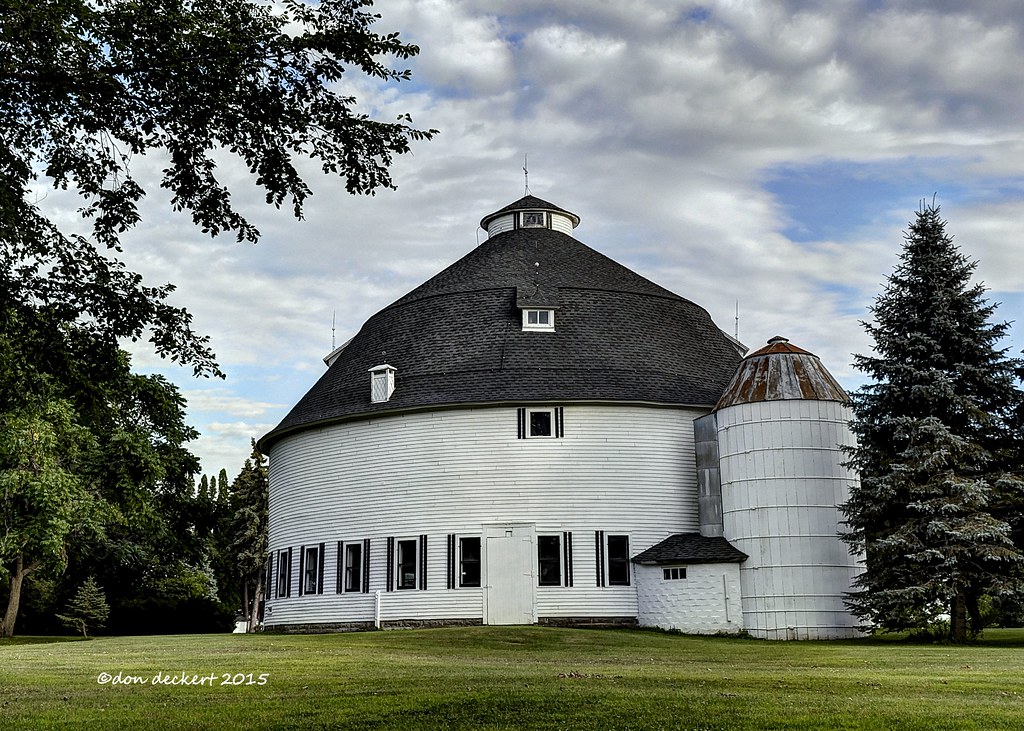 Sunny Hill Farm, near Cologne, MN. Don Deckert Flickr