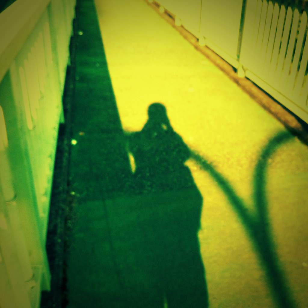 cameramatic2010120601 filter LOMOLike yellow Flickr