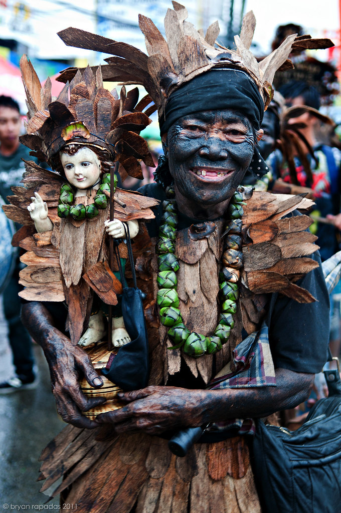 AtiAtihan Festival AtiAtihan 2011 The famous “Mother of … Flickr