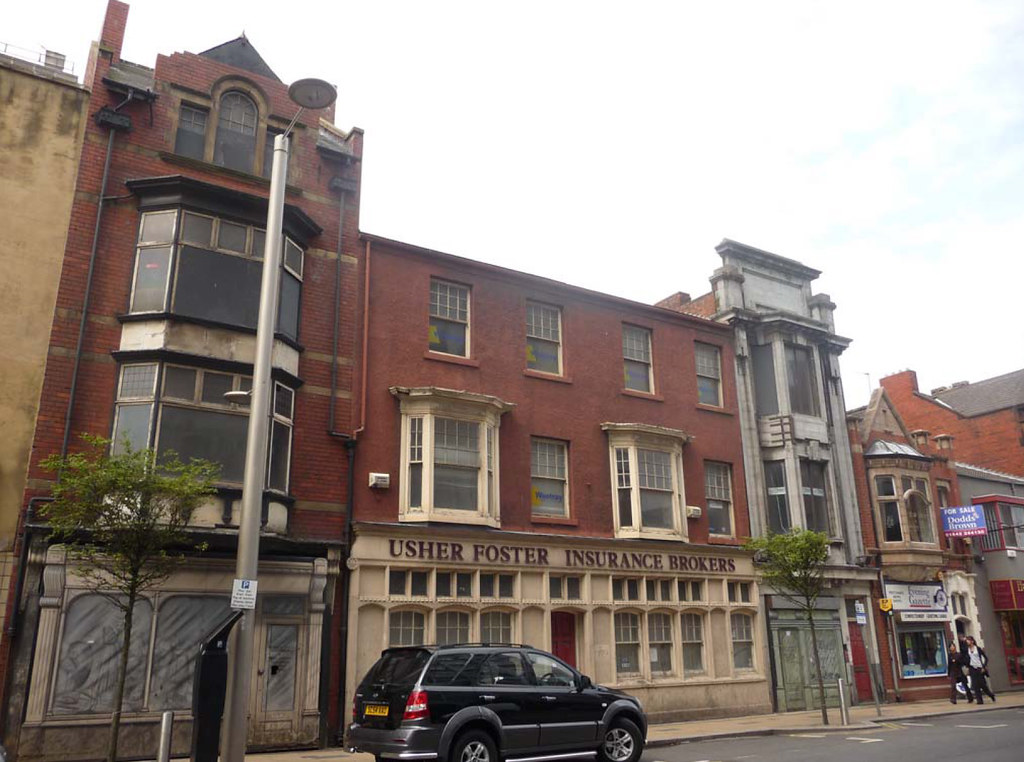 1321 Albert Road The varying styles of this Victorian ter… Flickr