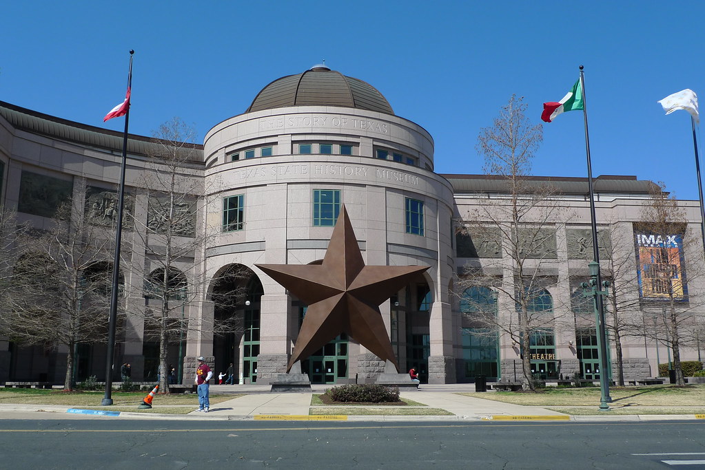 Texas State History Museum / Austin, TX 馬路 Flickr