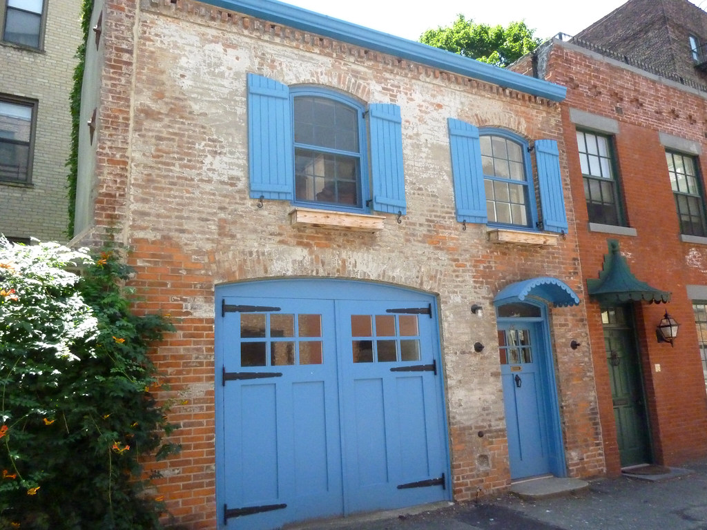 16 Hunts Lane Brooklyn Heights, NY by navema www.navemastu… Flickr