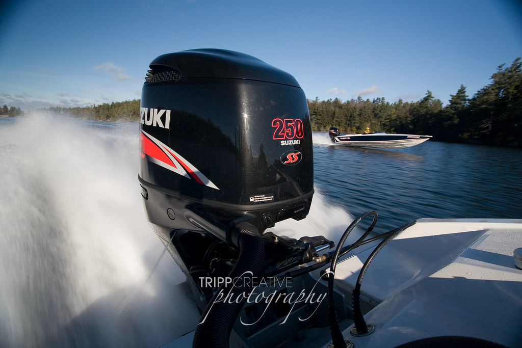 Neck and Neck speed boats After a great day of testing and… Flickr