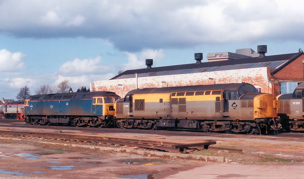 Horton Road... Again 37038 and 47123 at Gloucester Horton … Flickr