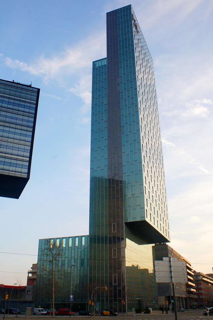 Barcelona, Hotel ME (Habitat Sky), Spain BuildingHabitat … Flickr