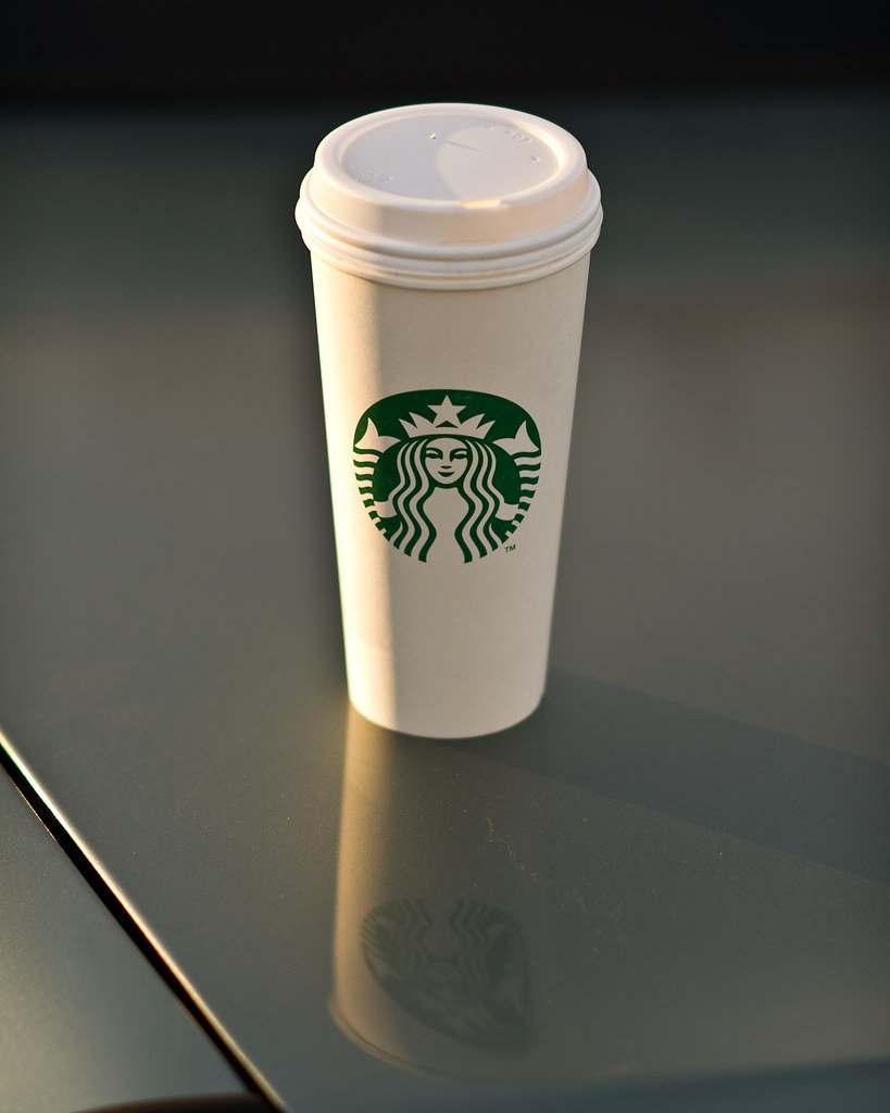 West Long Branch, New Jersey Starbucks cup on top of a dir… Flickr