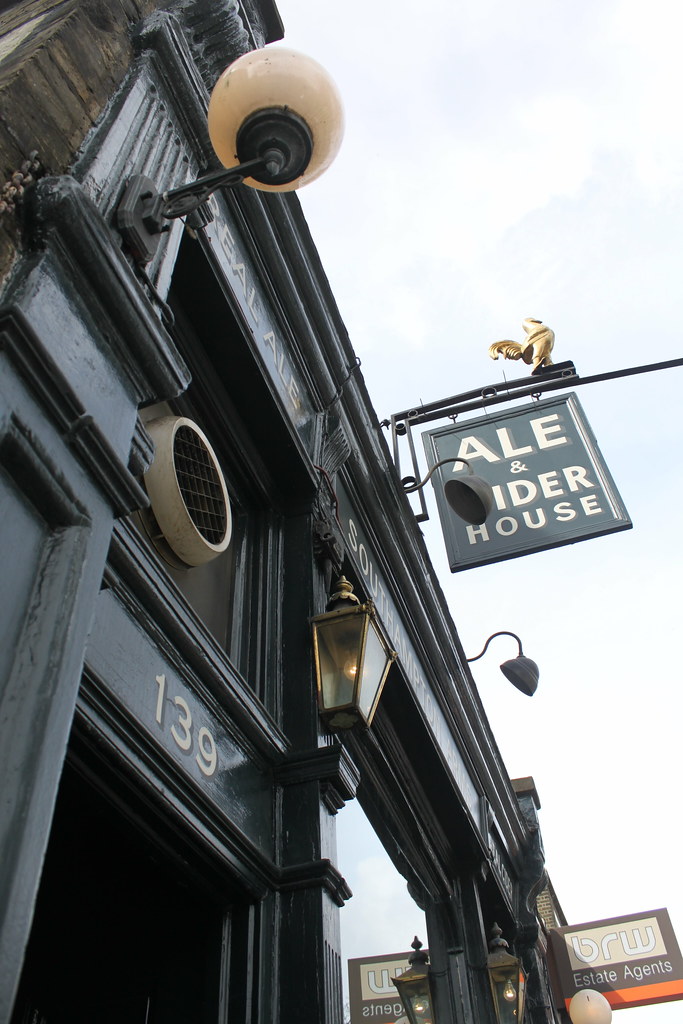 Ale and cider house Alan Perryman Flickr