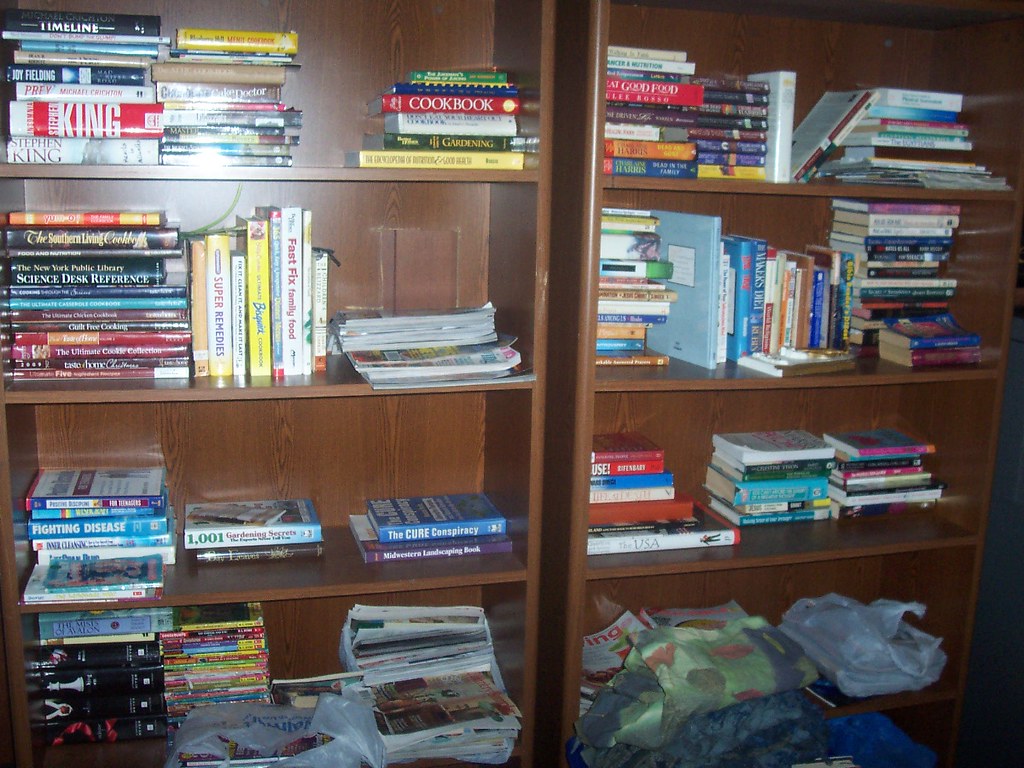 Bookshelves in the garage They were so heavy I moved them … Flickr