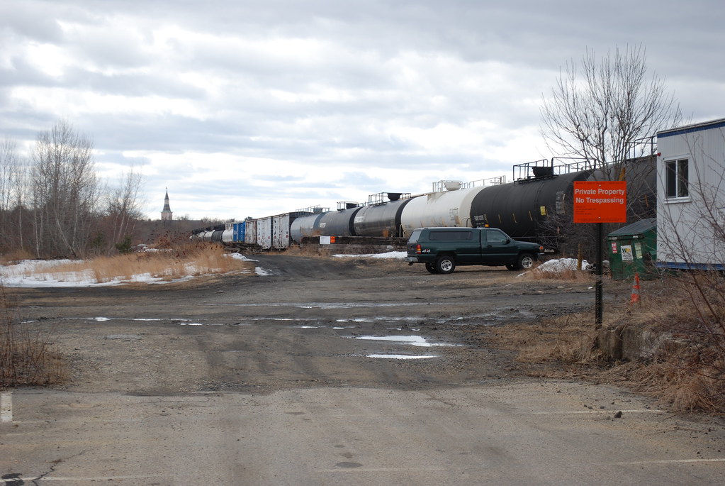 Dover Yard The Dover yard looks fairly full and busy on th… Flickr