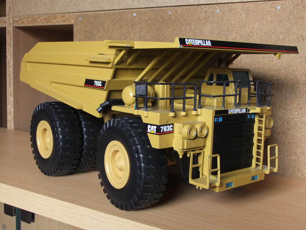 CATERPILLAR 793C a photo on Flickriver