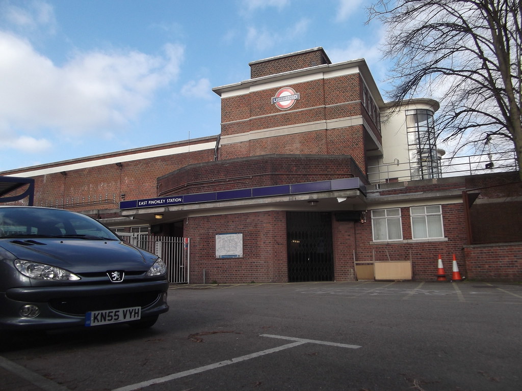 East Finchley Station Matt Brown Flickr