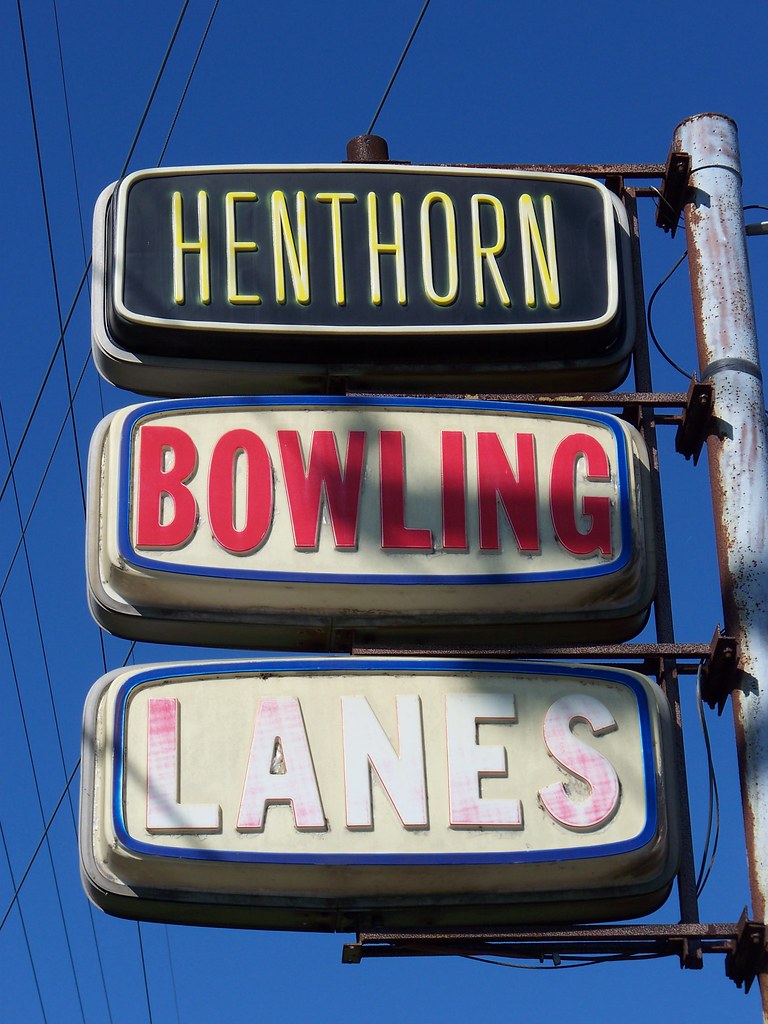 OH Woodsfield Henthorn Bowling Lanes Plastic vacuform si… Flickr