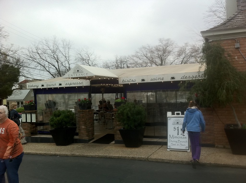 Russell's Bakery and Coffee Bar in… Flickr