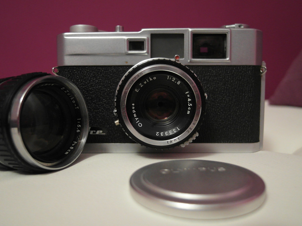 Olympus ACE rangefinder2196 Olympus ACE rangefinder with … Flickr