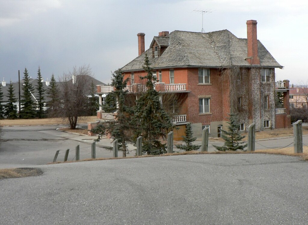 The Most Famous House in Calgary? This is the house (er...… Flickr