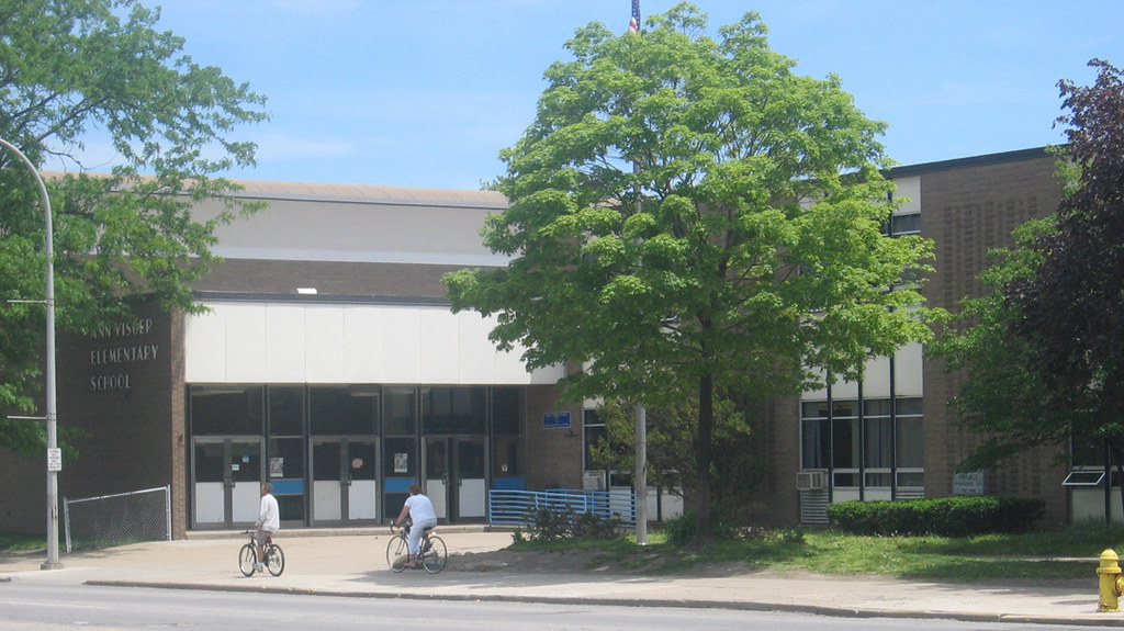 Ann Visger Ann Visger Elementary School, River Rouge, MI (… Flickr