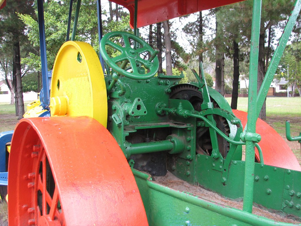 Old Steamroller at Coronation Park See it in action in the… Flickr