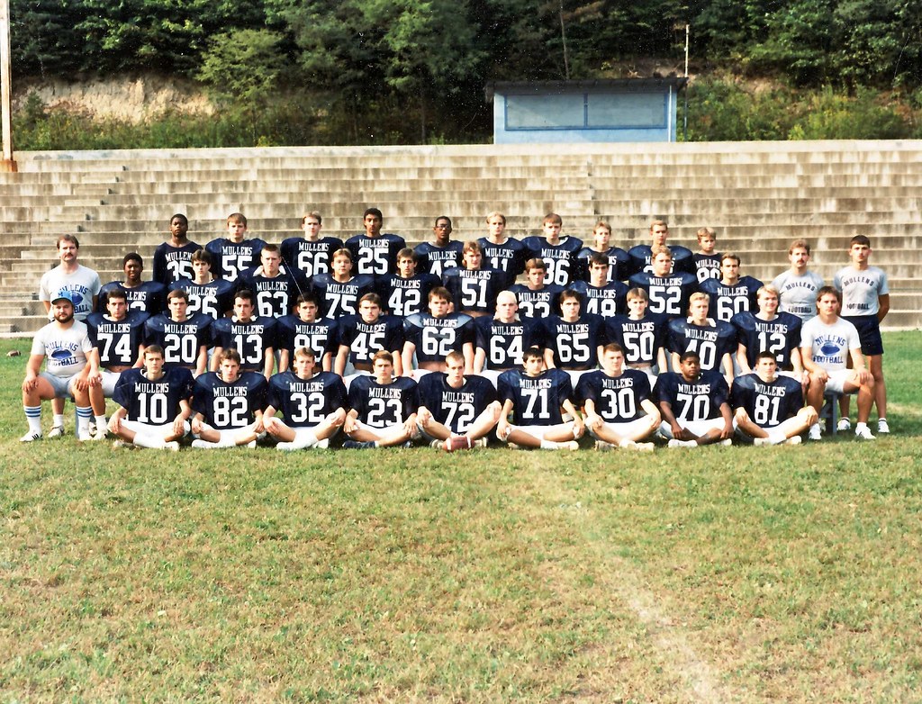 mullens football 1987 the team in 1987 on picture day.. we… Flickr