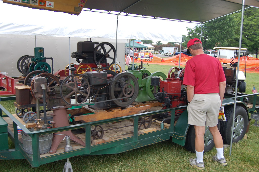 KV2006 Small engine display Joe Ross Flickr