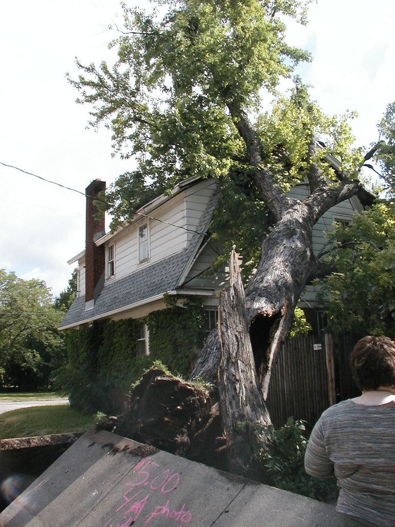 July 5 Storm in Rockford, Illinois Damage from huge storm … Flickr