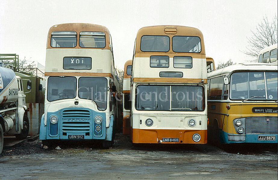 Gold Star Coaches, St Asaph, N. Wales, 1981 North Wales in… Flickr