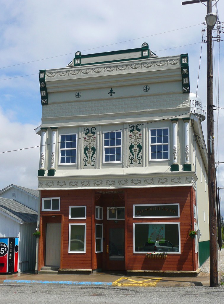 Morrisonville, IL Mesker storefront? ArchiTexty Flickr