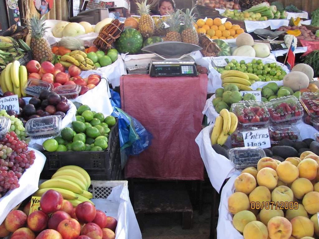 fresh fruit vendor mattandpenny Flickr