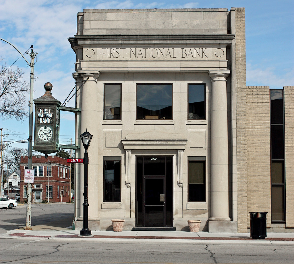Litchfield IL First National Bank of Litchfield, 324 N. State St. (2