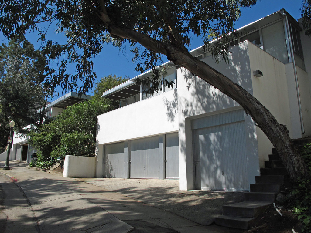 Strathmore Apartments Richard Neutra, 1938 jon_buono Flickr