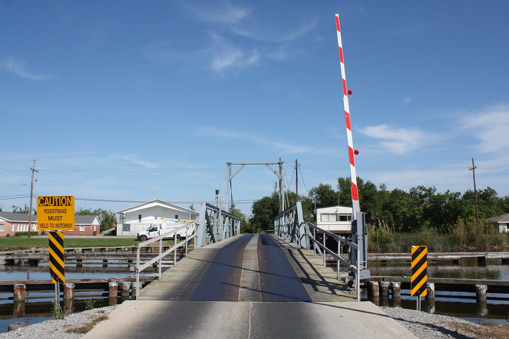 Chauvin Bridge (Terrebonne Parish, Louisiana) Old 1958 one… Flickr