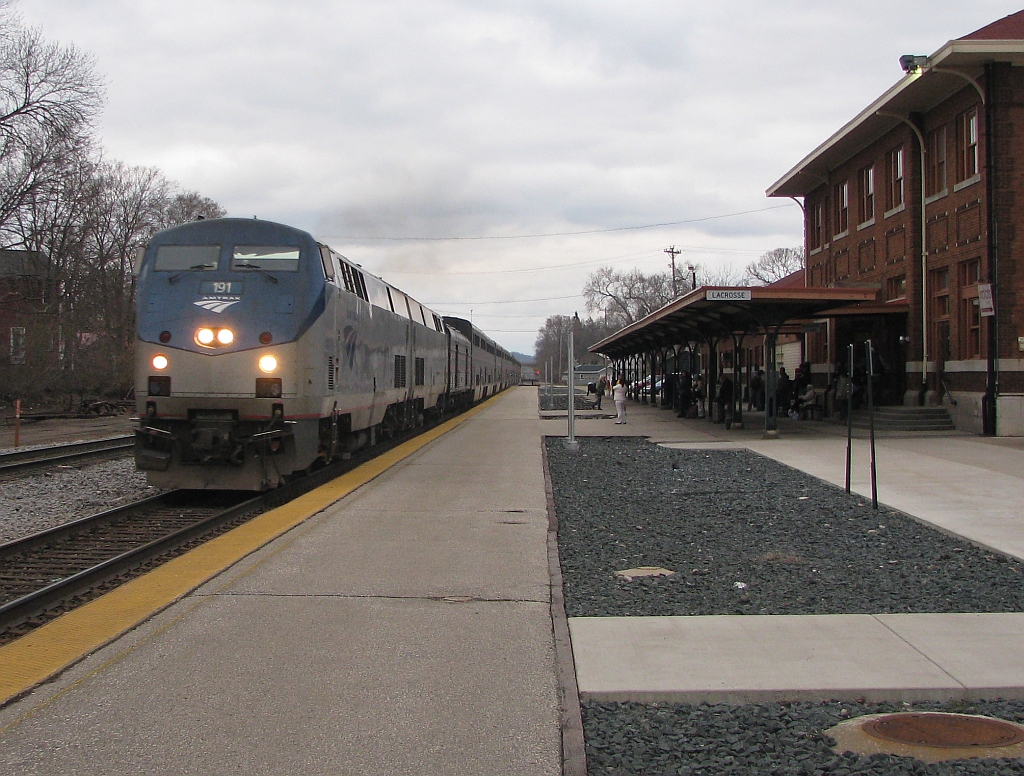 Amtrak 147 La Crosse WI 42311 Last train of my day I cau… Flickr