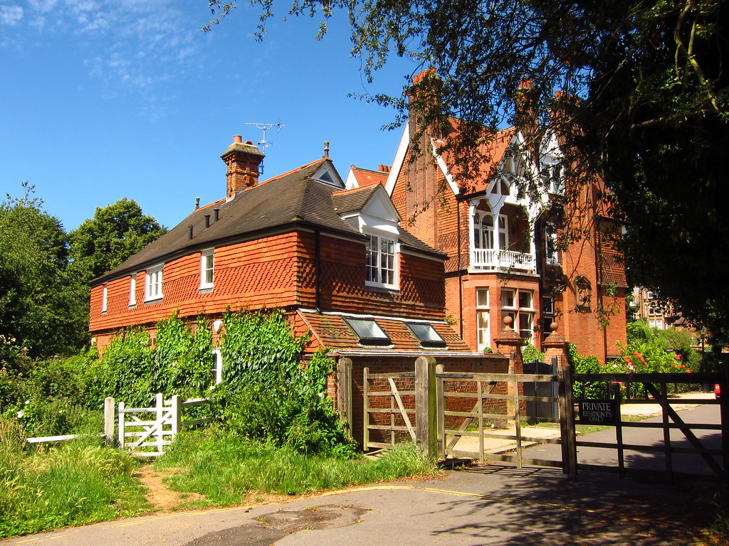 Gainsborough Gardens, Hampstead Laura Nolte Flickr