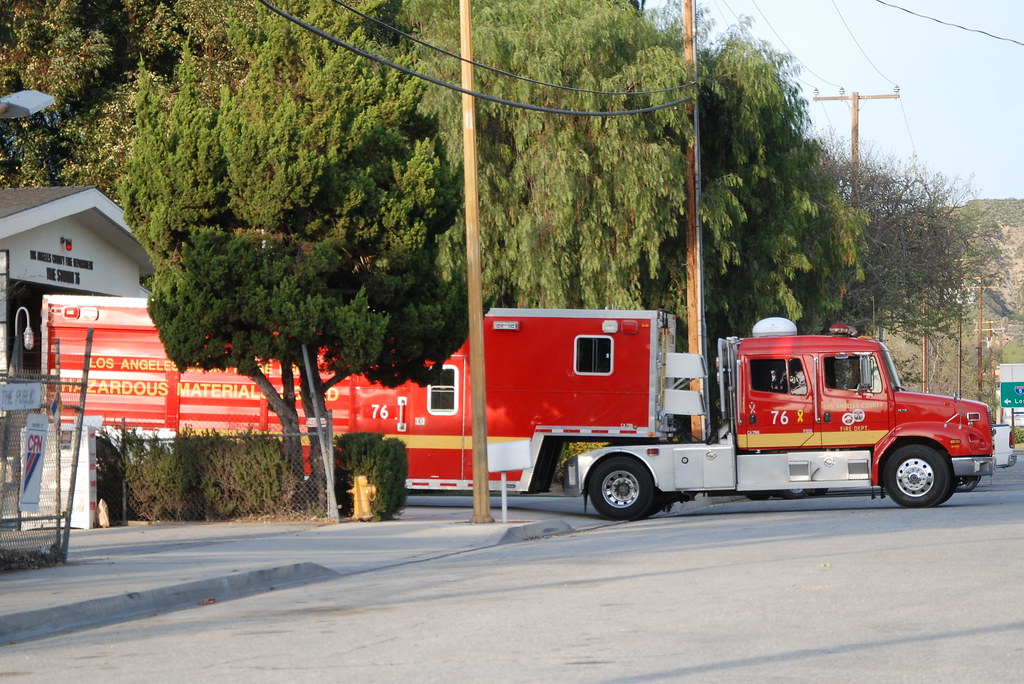 LOS ANGELES COUNTY FIRE DEPARTMENT (LACoFD) HAZARDOUS MATERIALS SQUAD 76 a photo on Flickriver
